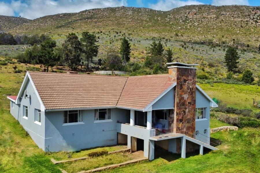 4 Bedroom Property for Sale in Uniondale Rural Western Cape